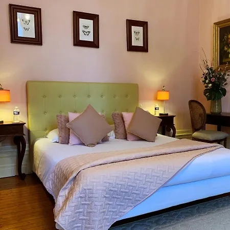 Nocleg ze śniadaniem Enclos De L'eveche Boulogne-sur-Mer