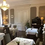 Enclos De L'evêché 4*
