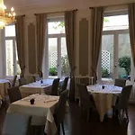 Enclos De L'eveche Panzió