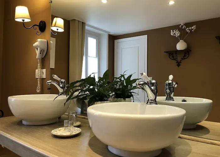 Enclos De L'eveche Bed & Breakfast Boulogne-sur-Mer